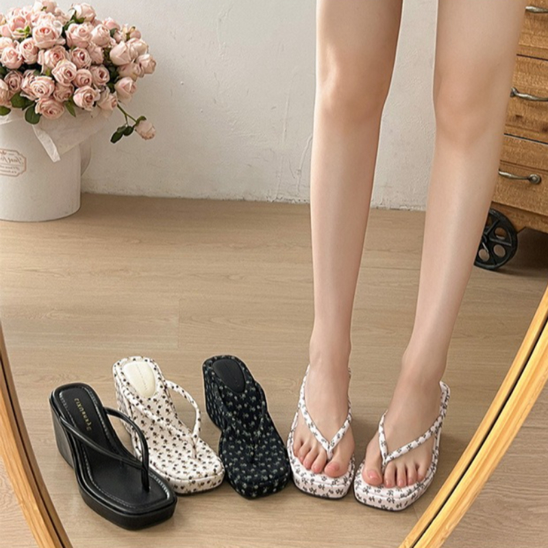 Women Platform Wedge Heel Slip - Romper Floral Print recension och pris